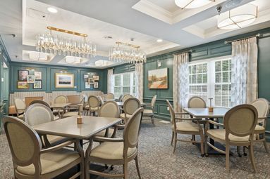 Dining Room | Sunrise at Countryside