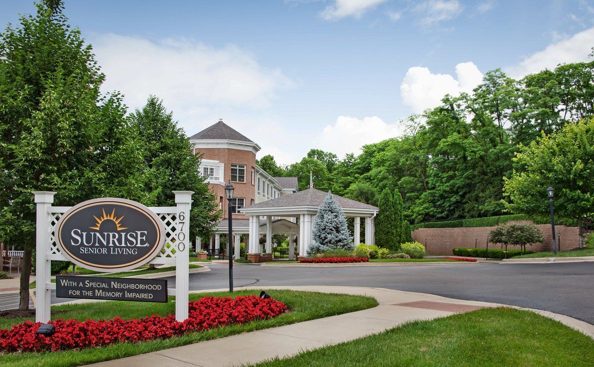 assisted senior living in louisville, ky | sunrise of louisville