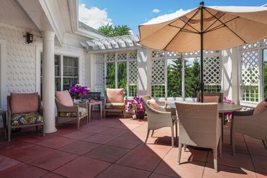 Sunrise of Burlington | Patio
