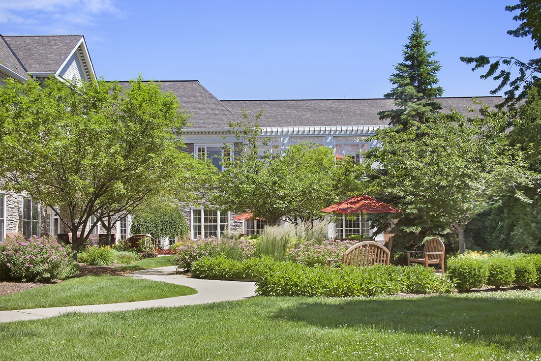 Sunrise of Grosse Pointe Woods | Exterior