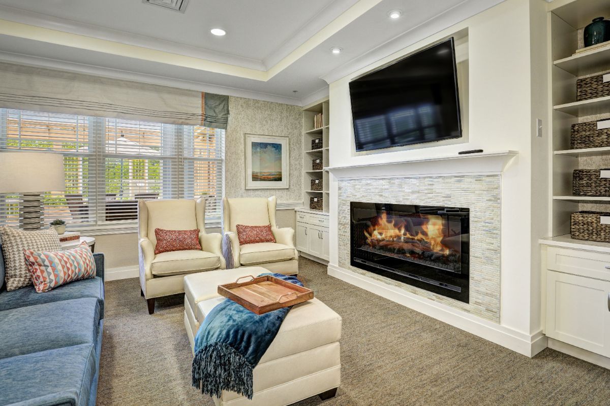 Sunrise of Shrewsbury Living Room