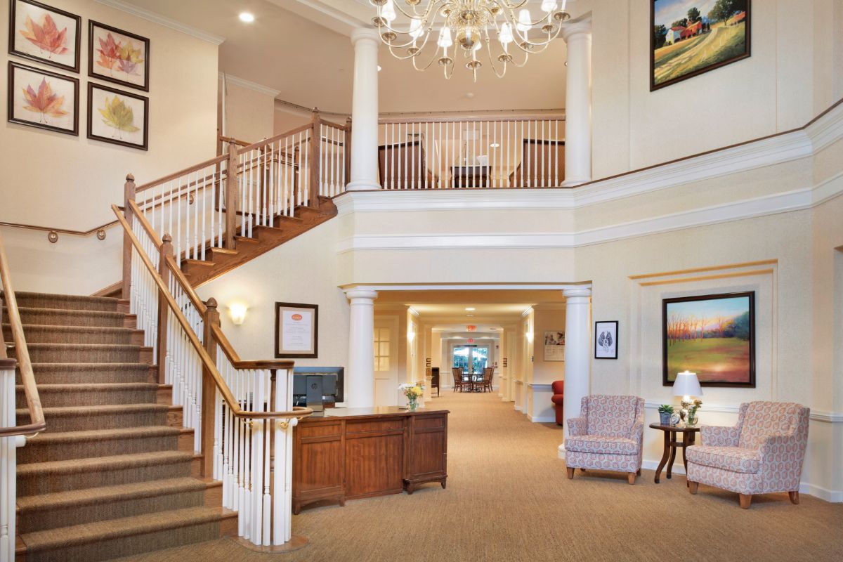 Sunrise of Naperville North | Lobby