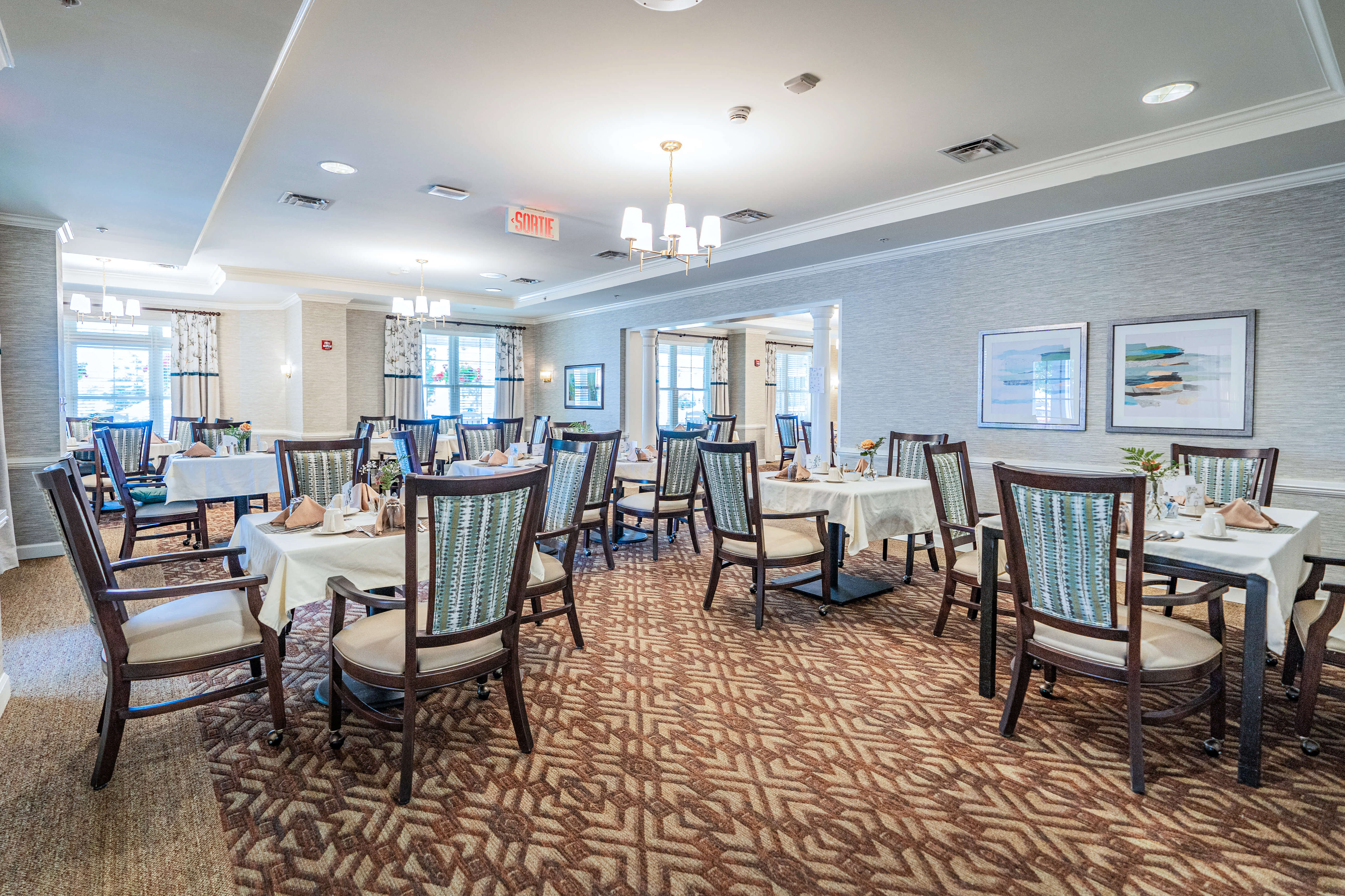 Sunrise de Fontainebleau | Salle à manger