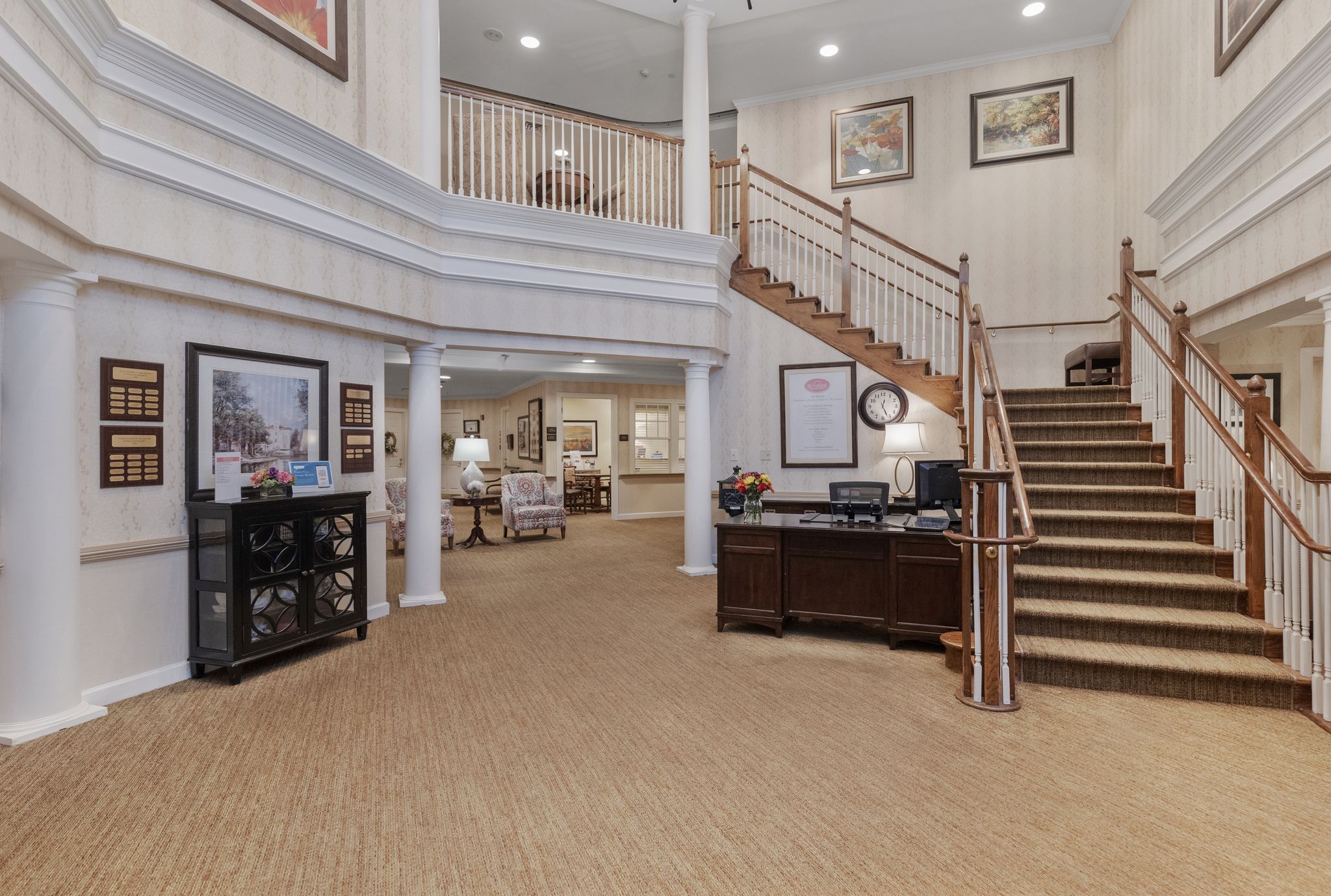 Sunrise of Paramus I Lobby