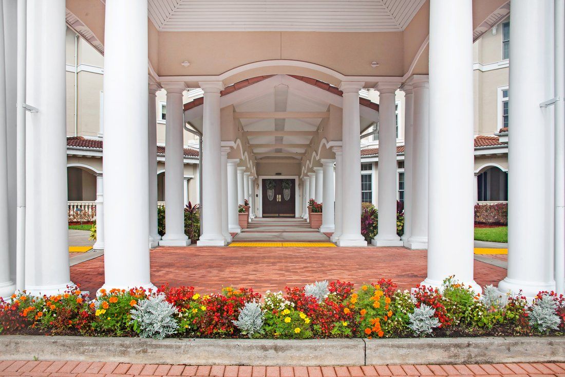 Front Entrance Sunrise of Jacksonville, FL