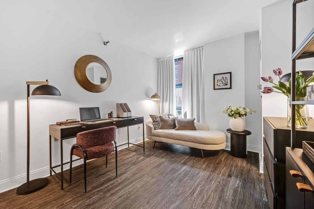 Model Living Room