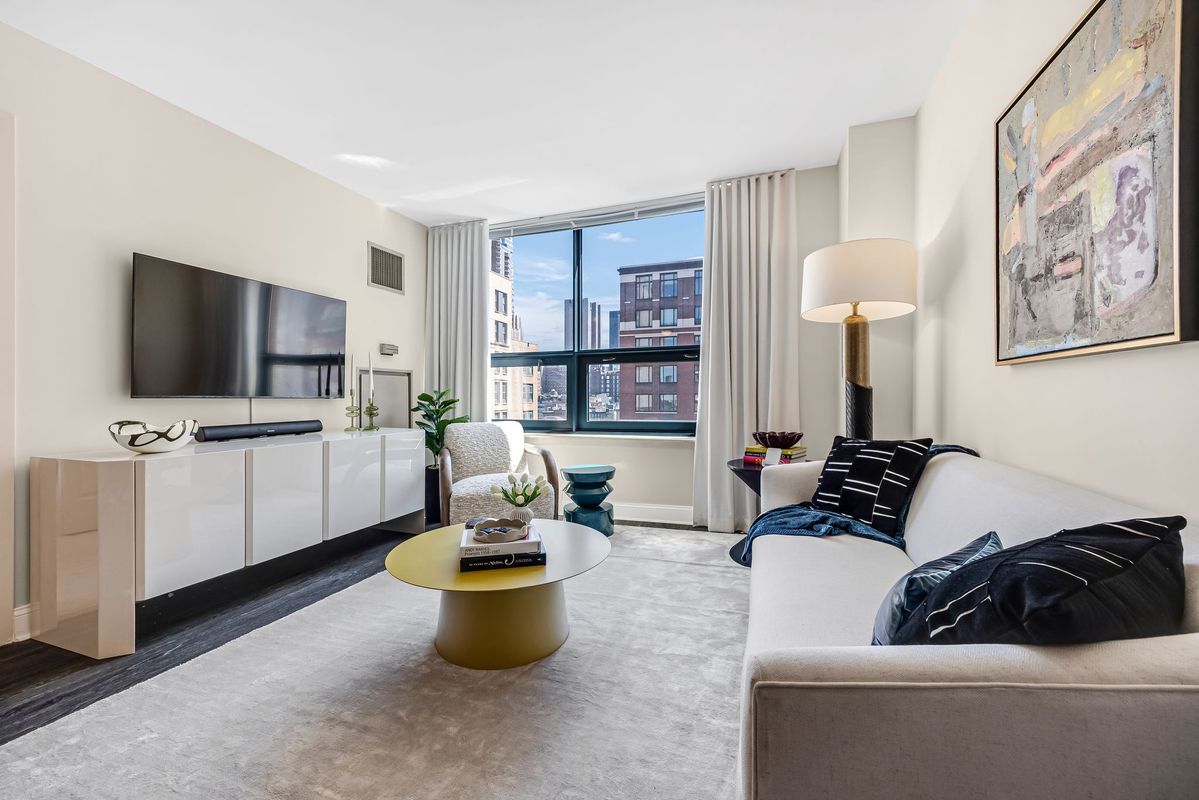 Model Living Room