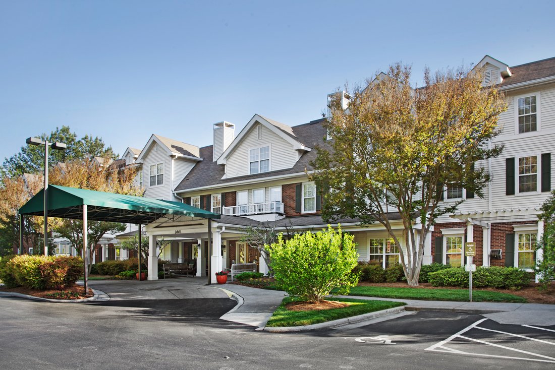 Brighton Gardens of Winston Salem | Exterior