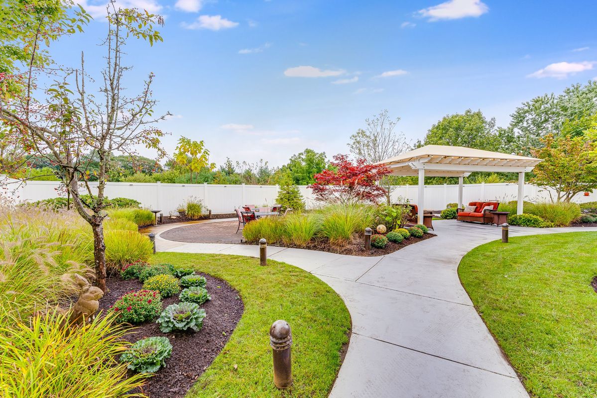 Garden, Sunrise of Braintree