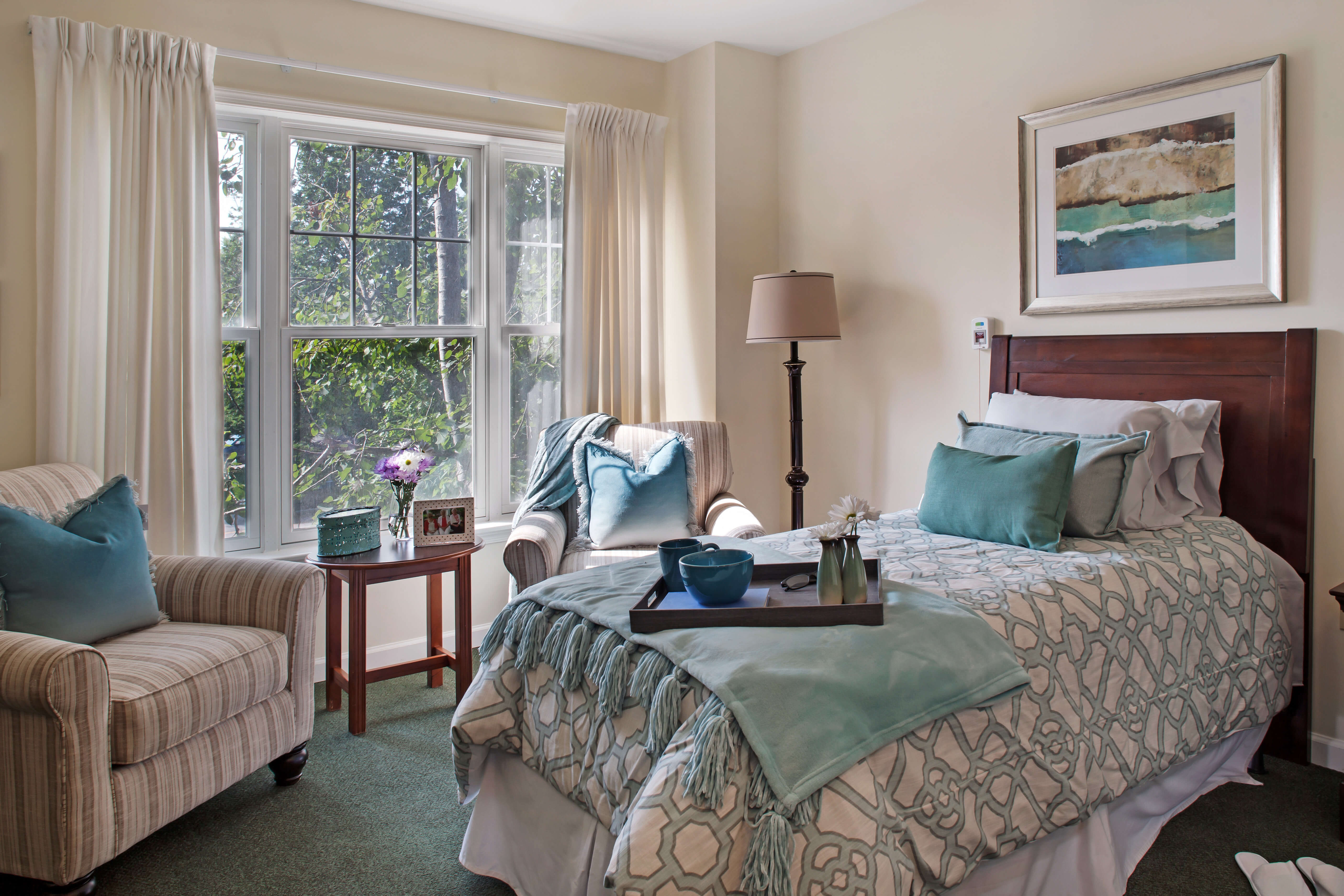 Sunrise of Burlington | Model Suite Bedroom