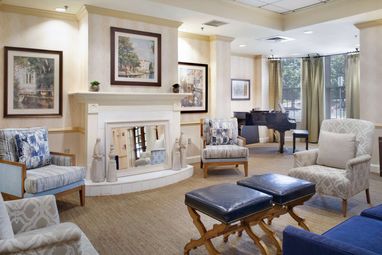 Living Area | Sunrise at Reston Town Center