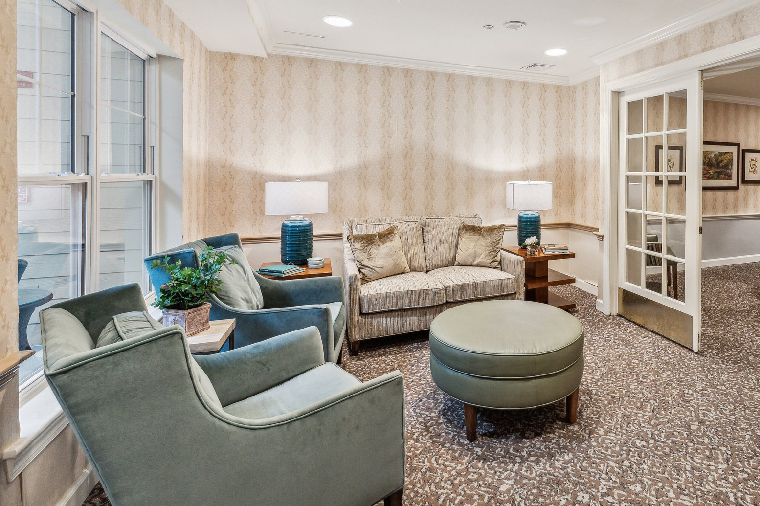 Sunrise of Decatur | Sitting Area