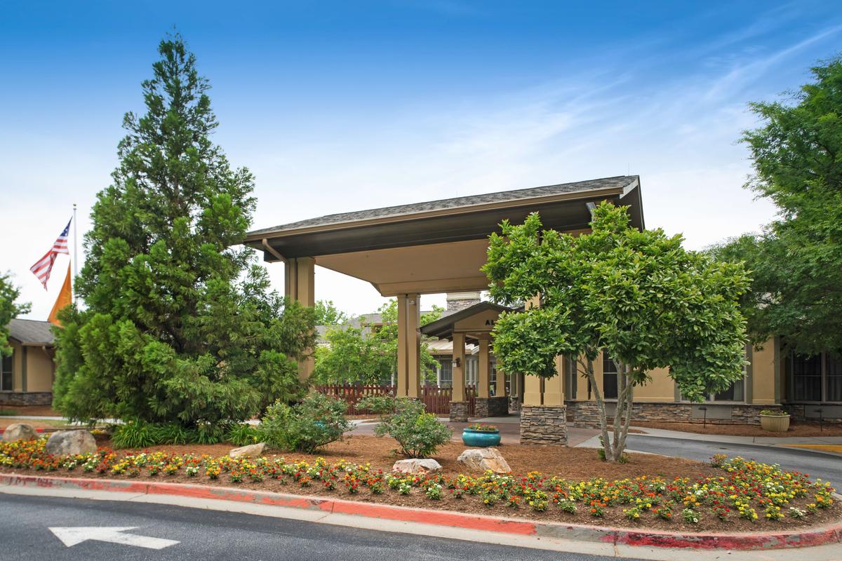 Sunrise at Webb Gin | Exterior