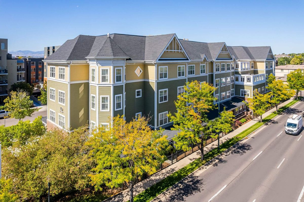 Sunrise at Cherry Creek | Exterior