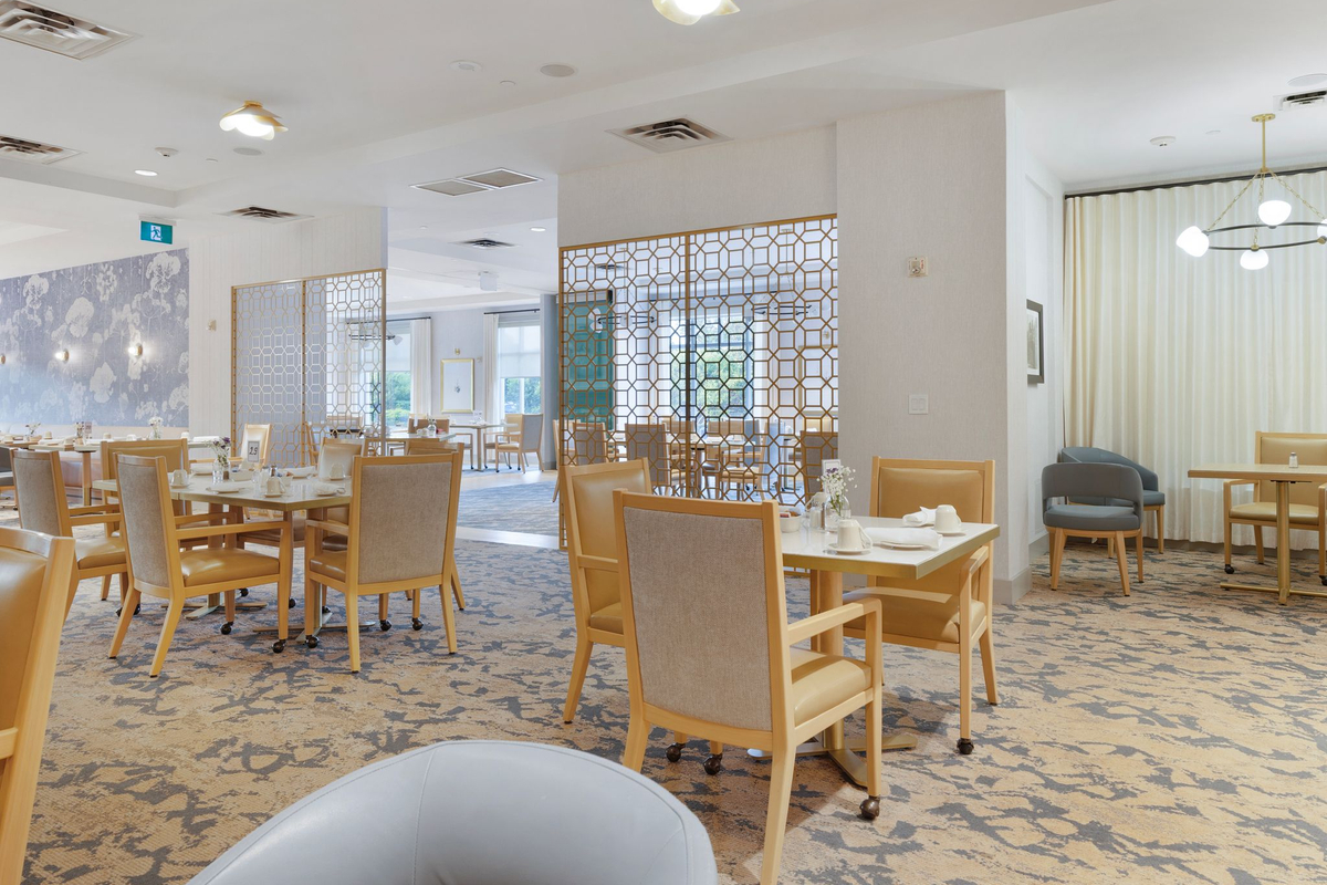 Sunrise of Thornhill | Dining Room