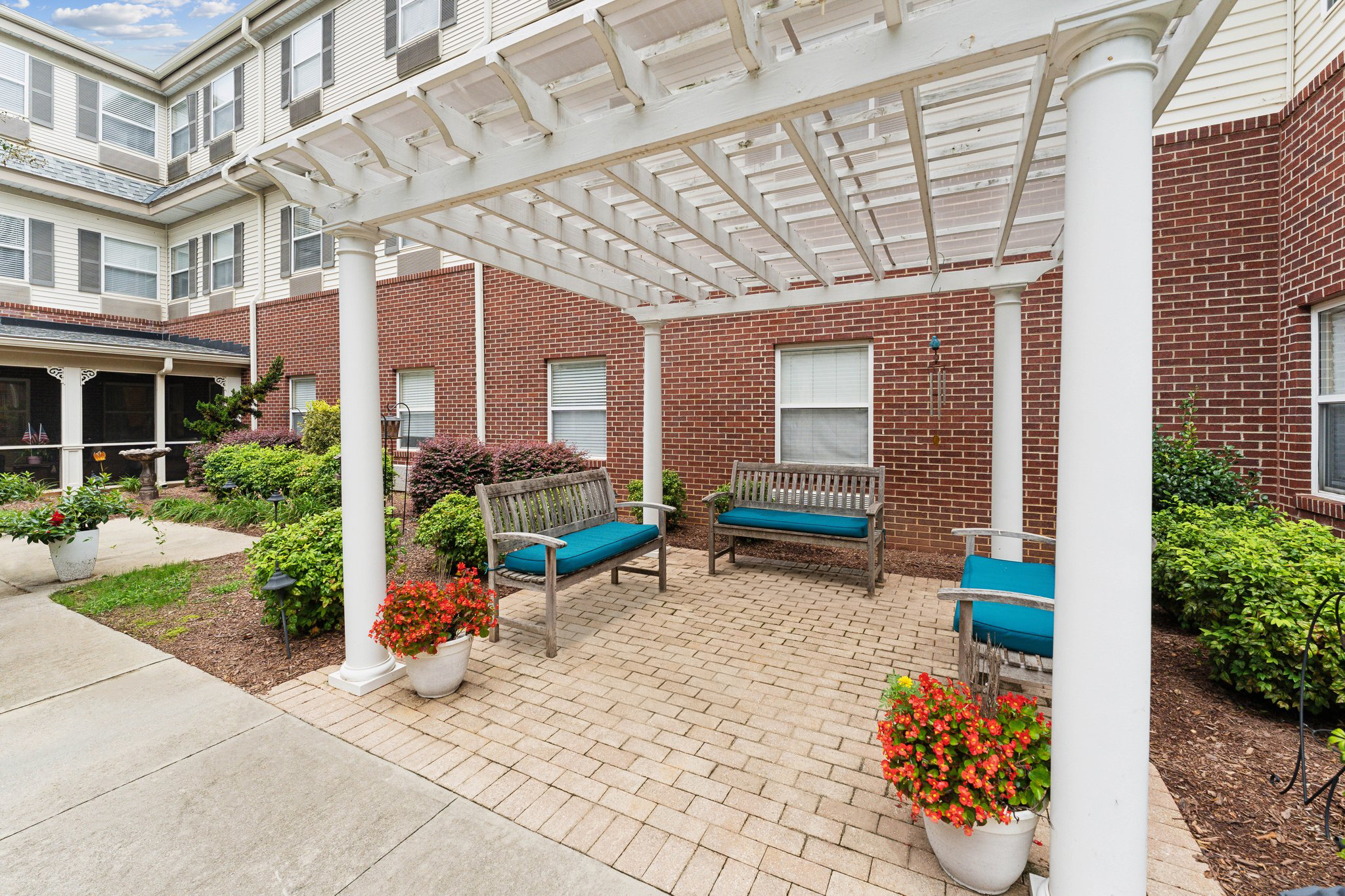 Sunrise at North Hills | Garden