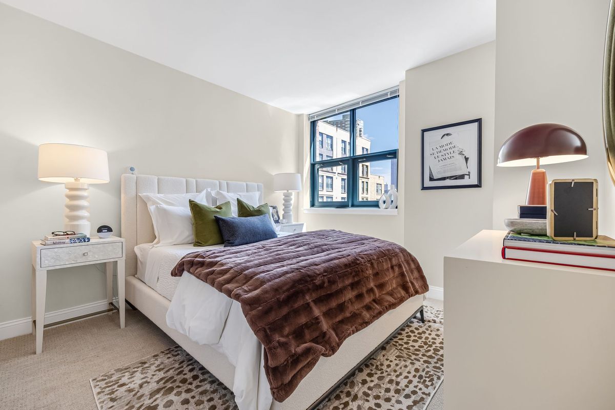 Model Bedroom