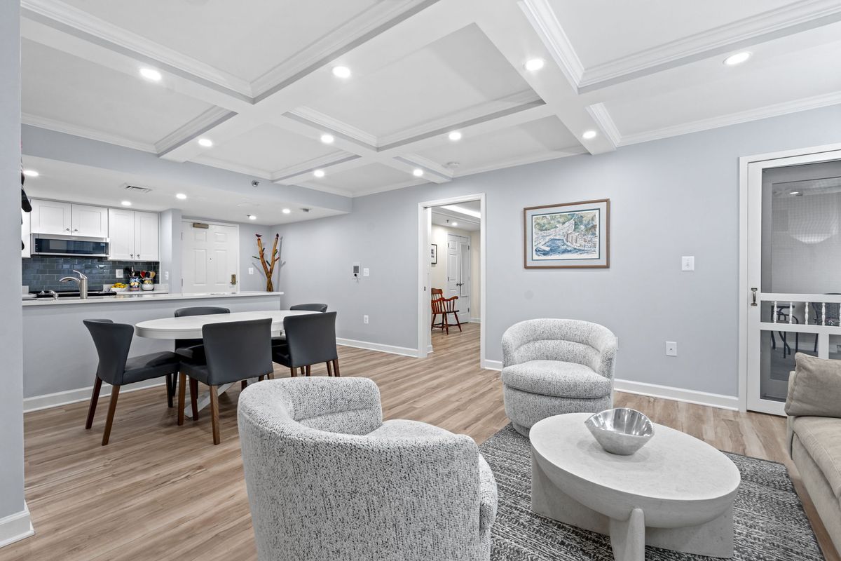 Model Living Room