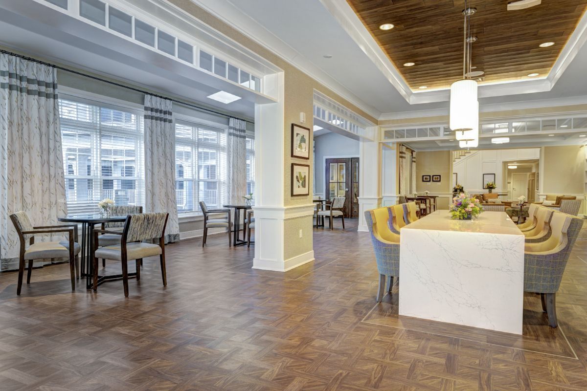 Sunrise of Mountain Lakes Bistro