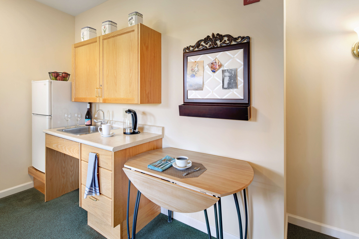 Model Kitchen | Sunrise of Aurora