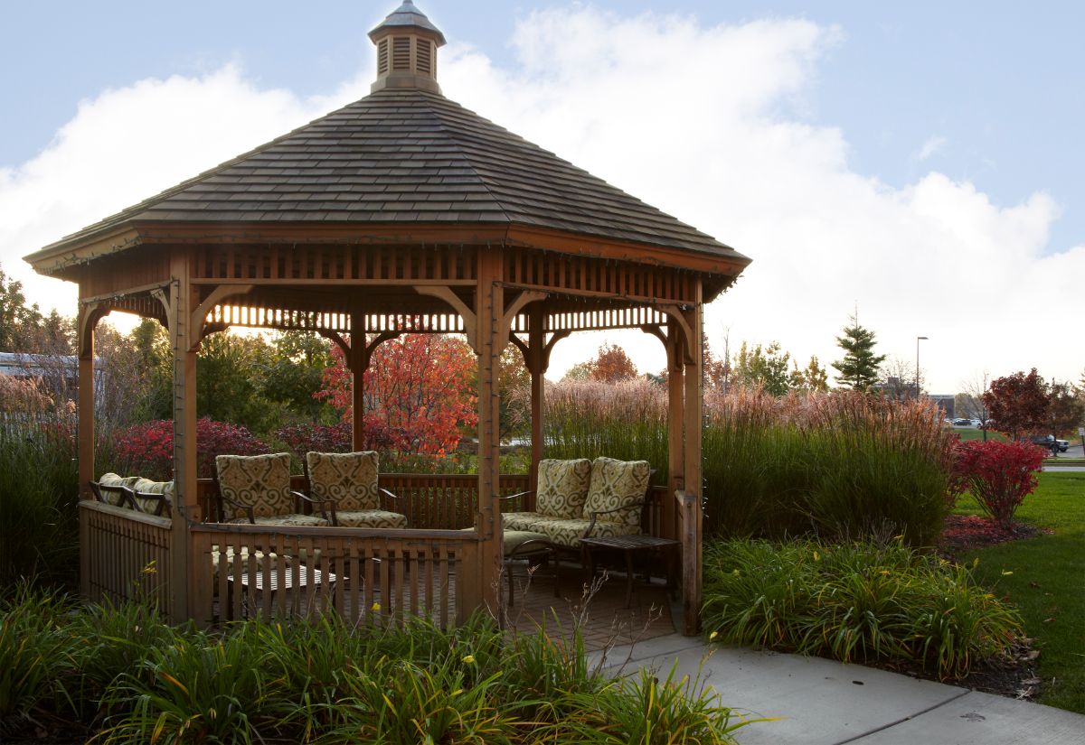 Sunrise of Fountain Square | Garden