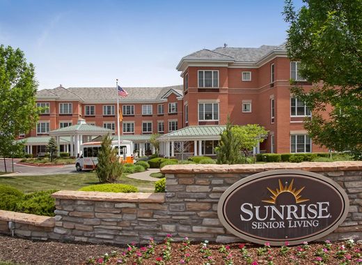 Welcome to Sunrise of Leawood