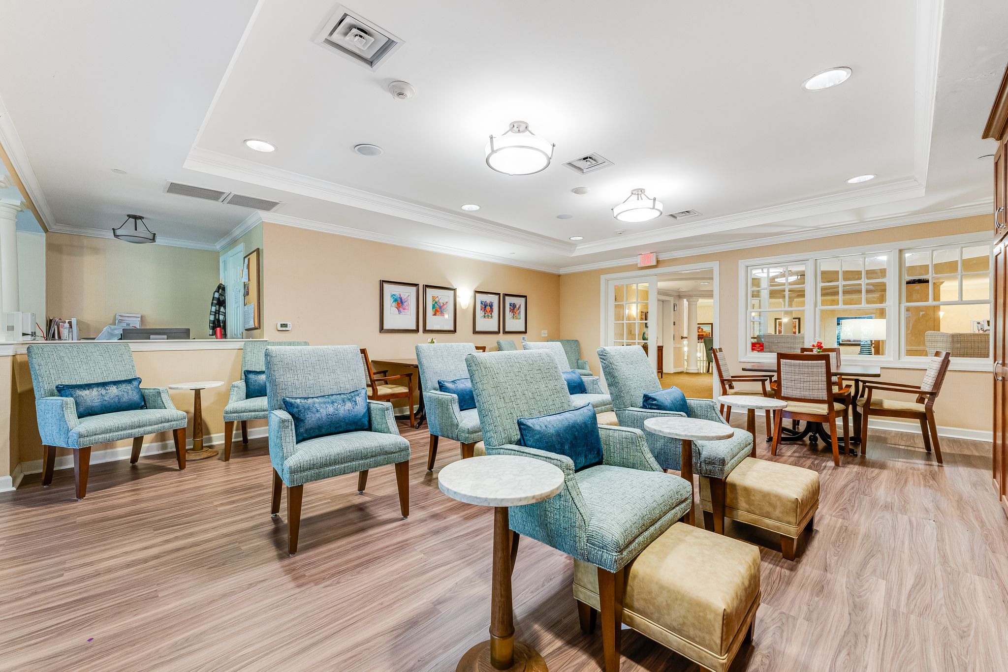 Sunrise of Lynnfield | Media Room