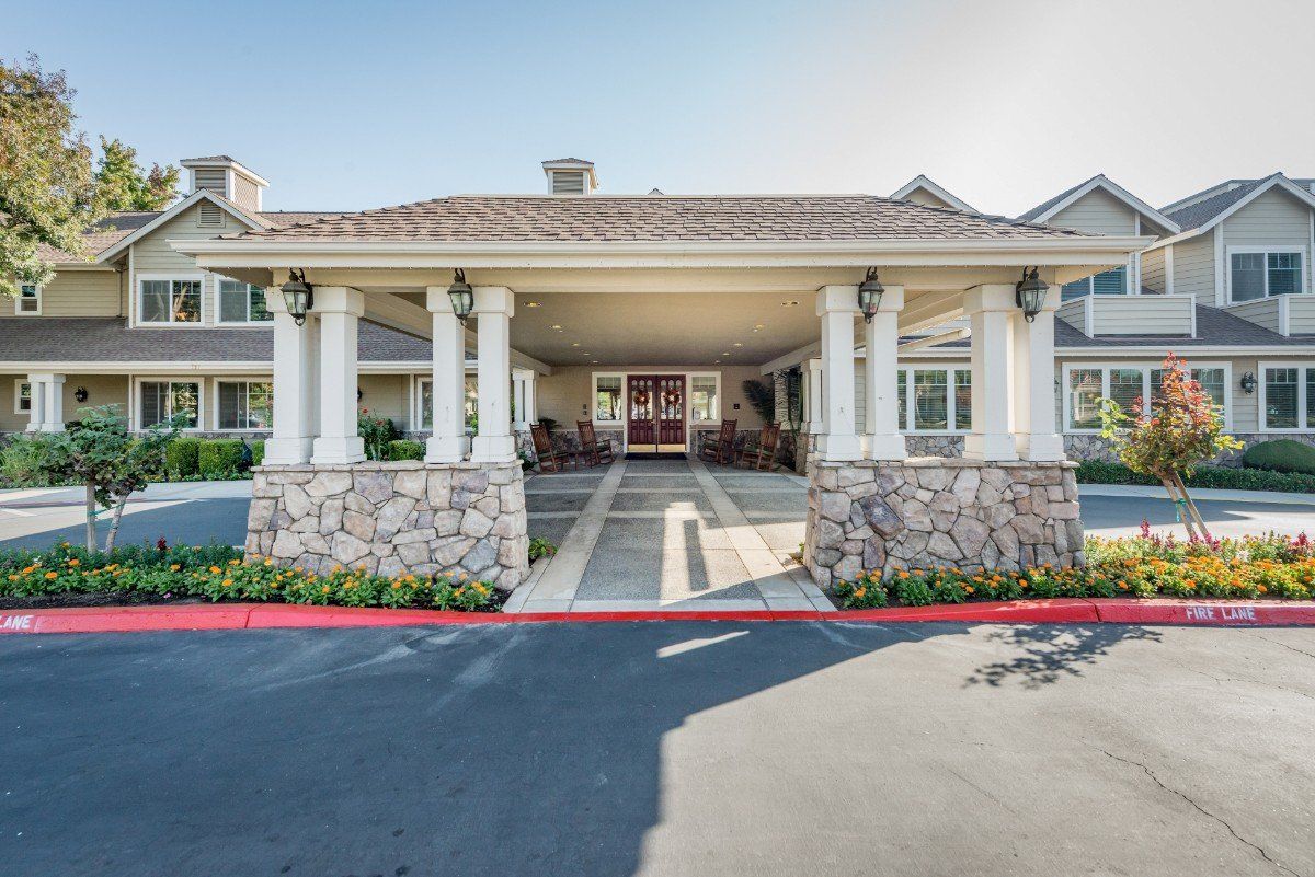 Virtual Tour & Photo Gallery Sunrise of Fresno, CA