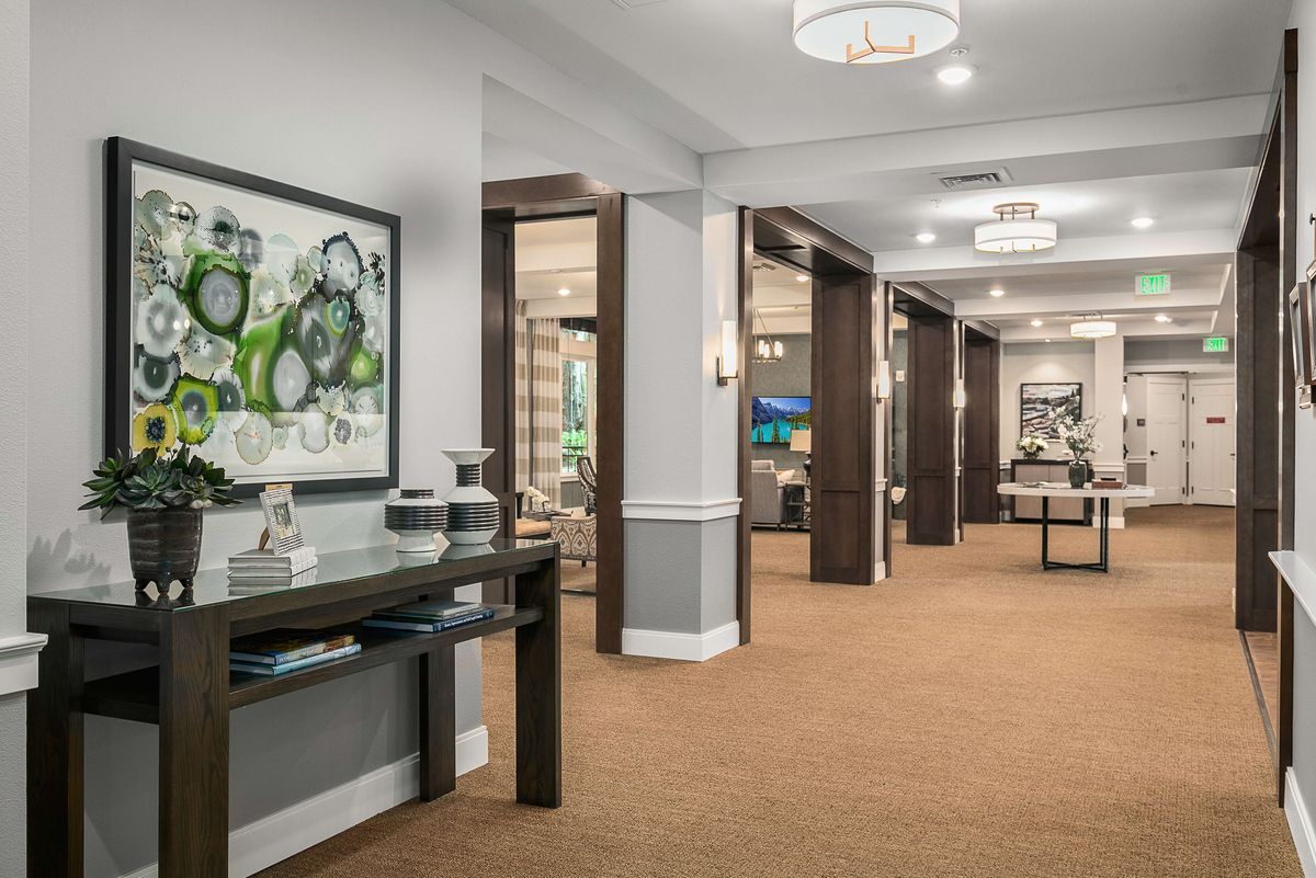 Sunrise of Issaquah | Hallway