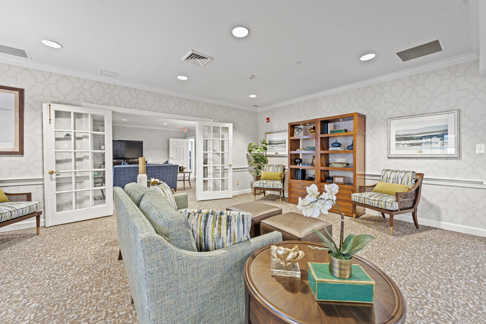 Living Area | Sunrise of Falls Church 