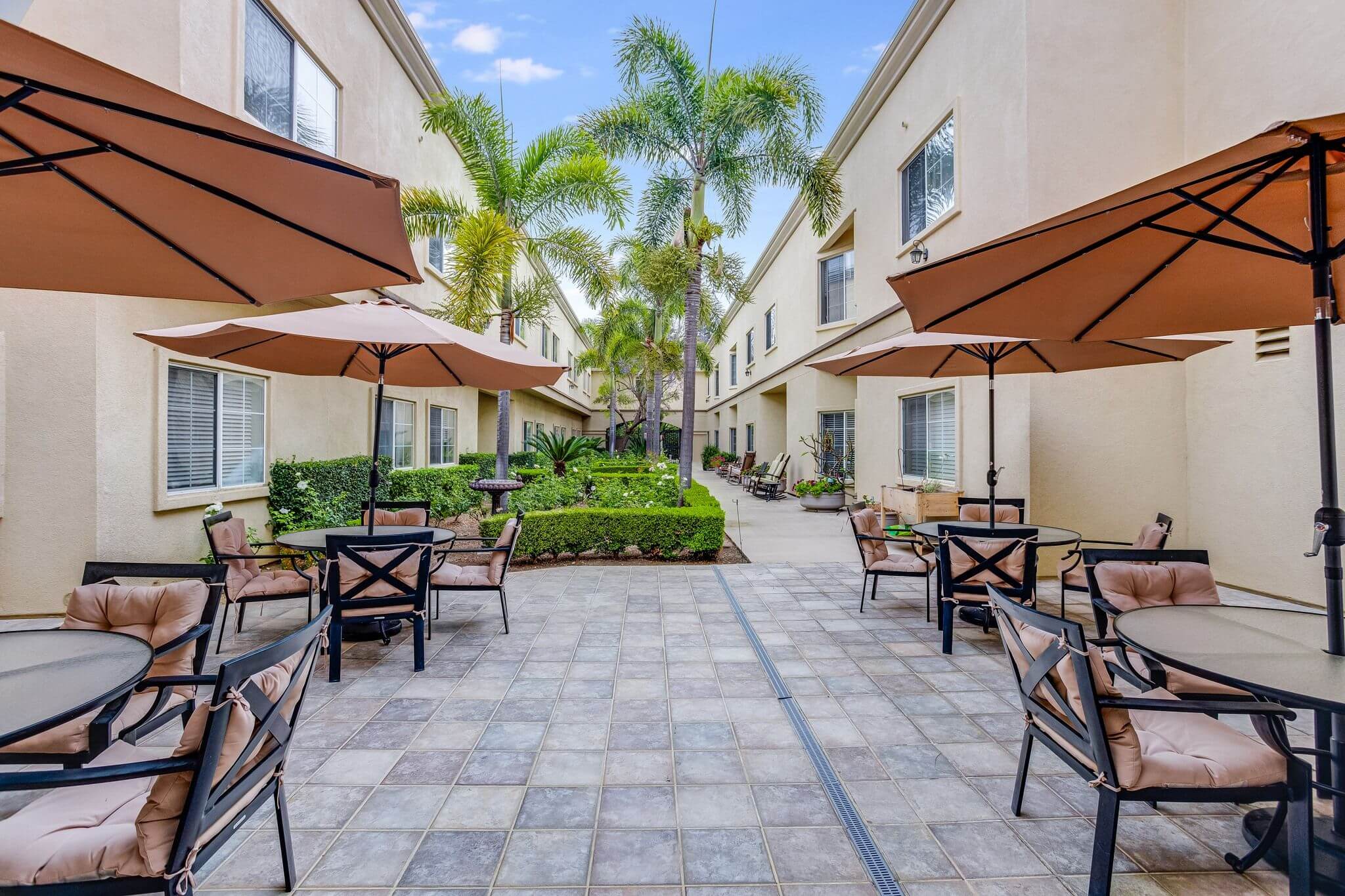Sunrise of Yorba Linda | Patio