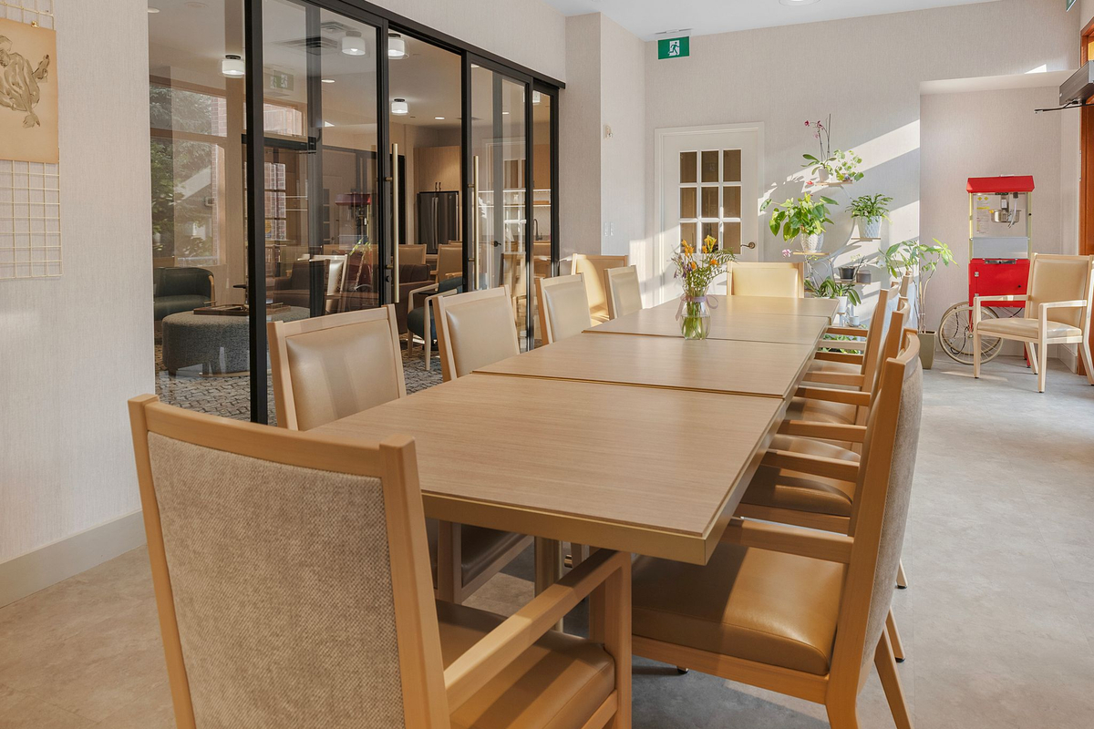 Sunrise of Thornhill | Private Dining Room