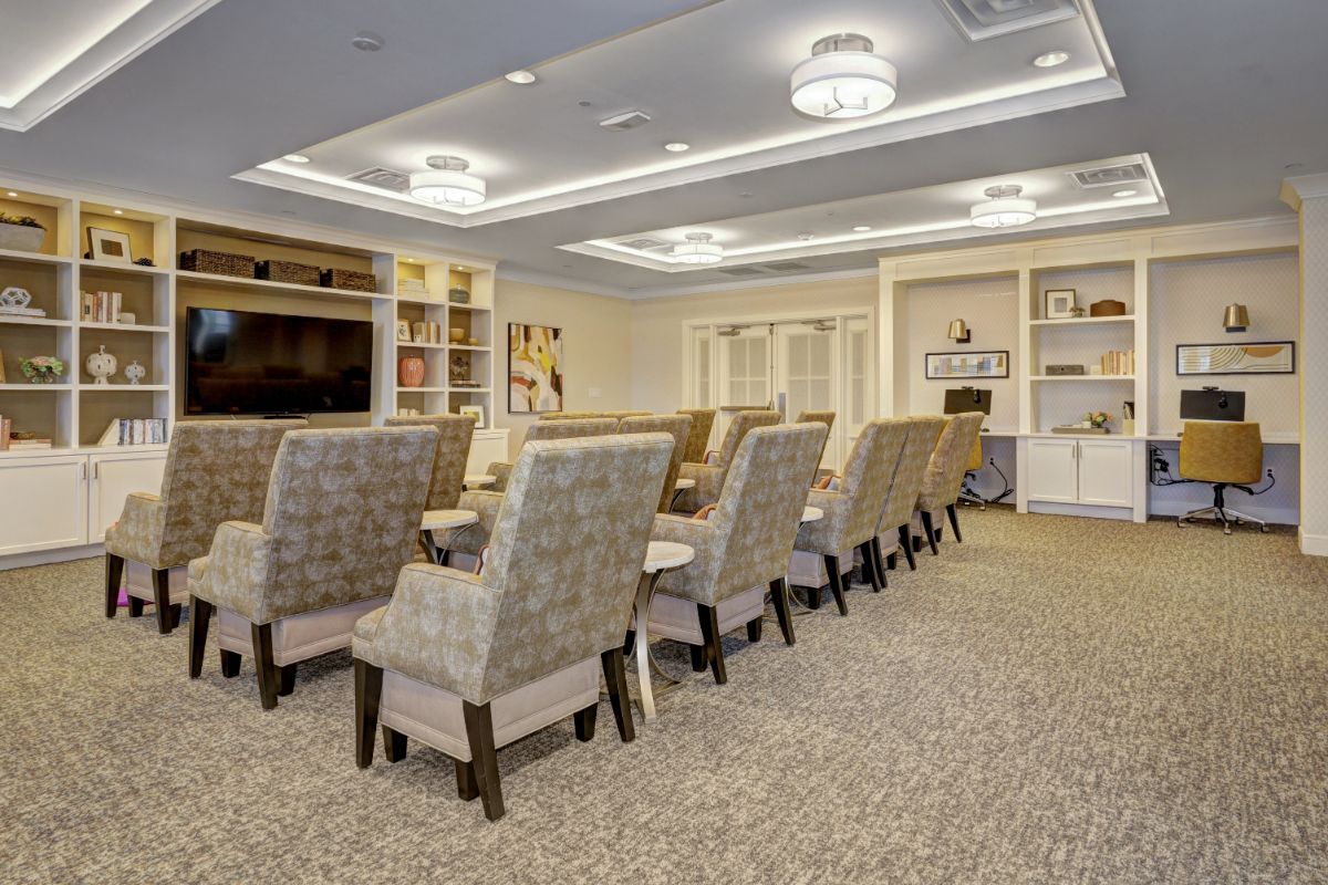 Theatre | Sunrise of Mountain Lakes