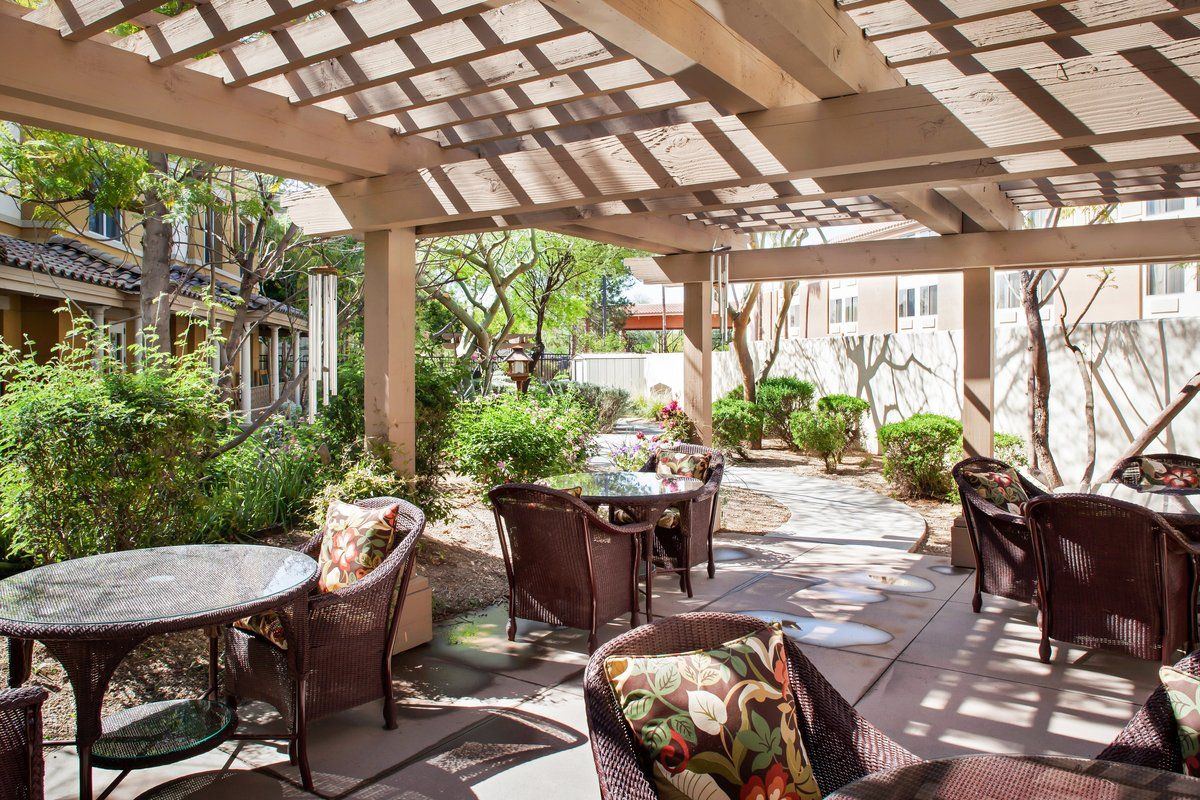 Sunrise of Scottsdale Outdoor Sitting Area