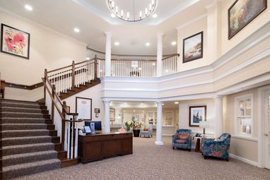 Lobby | Sunrise of Bloomingdale