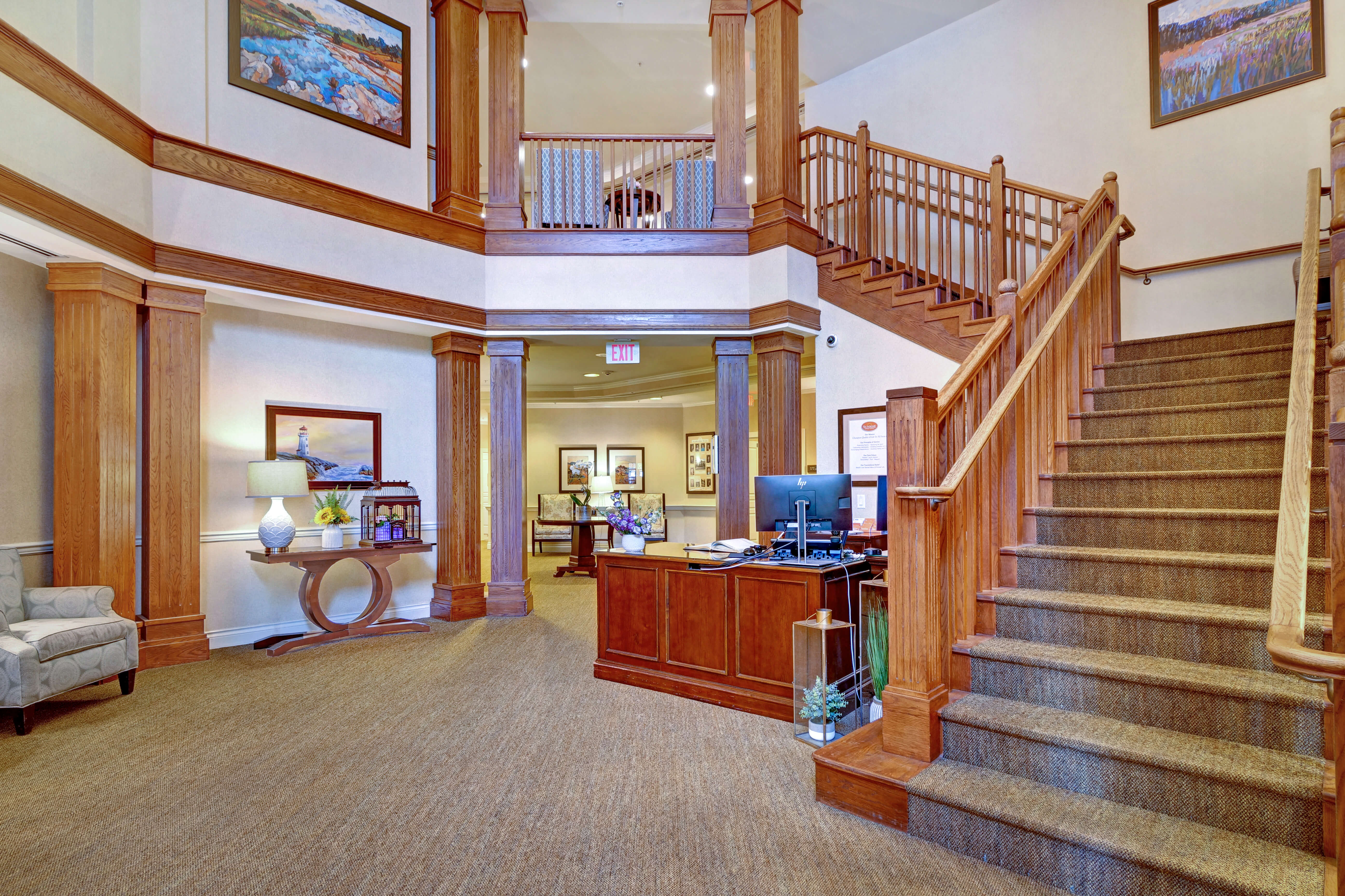 Sunrise of Lynn Valley | Lobby