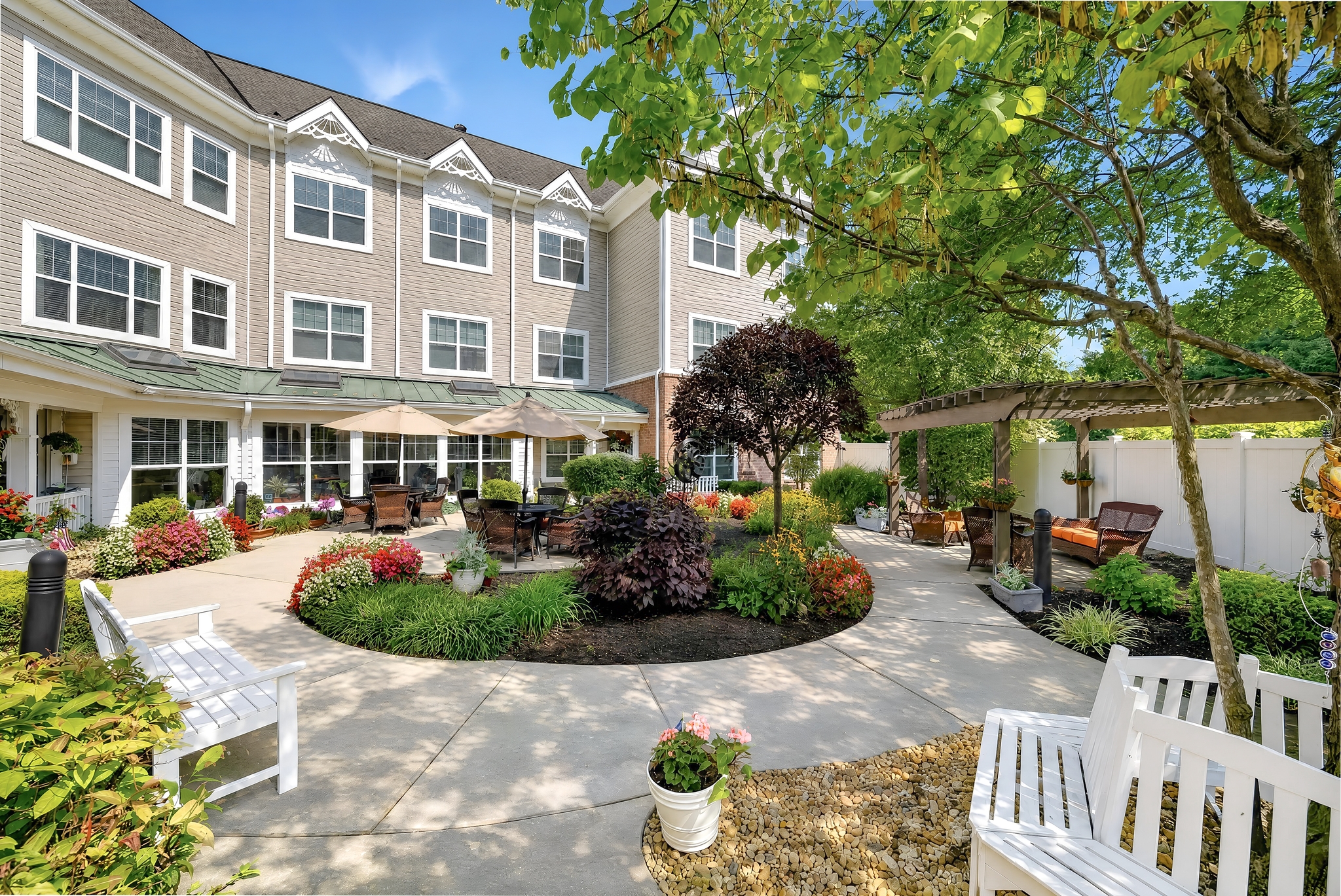 Sunrise of Woodcliff Lake | Garden