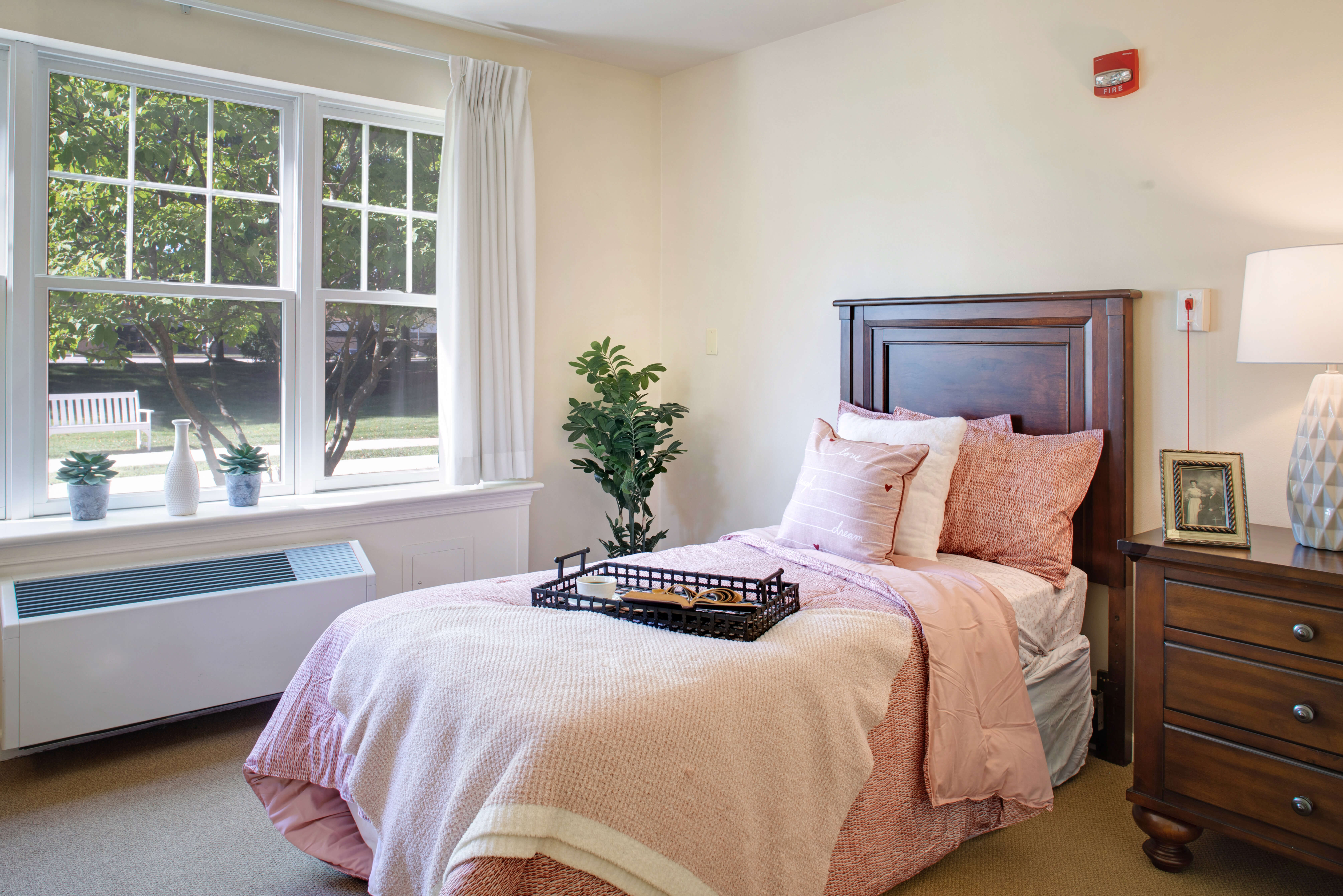 Sunrise of Naperville North | Bedroom