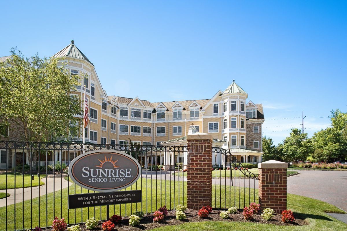 Welcome to Sunrise of McLean!