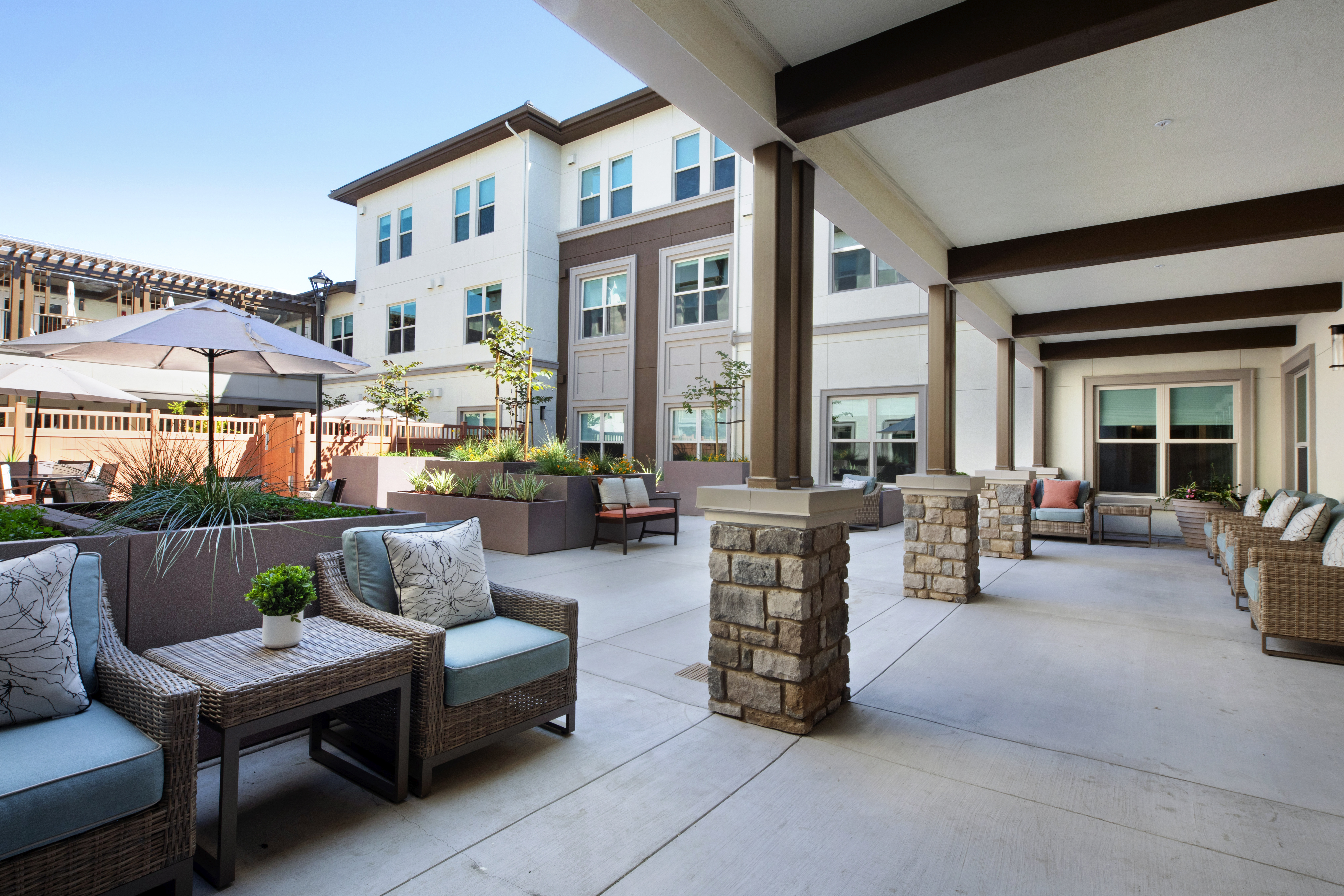 Sunrise of Cupertino | Courtyard
