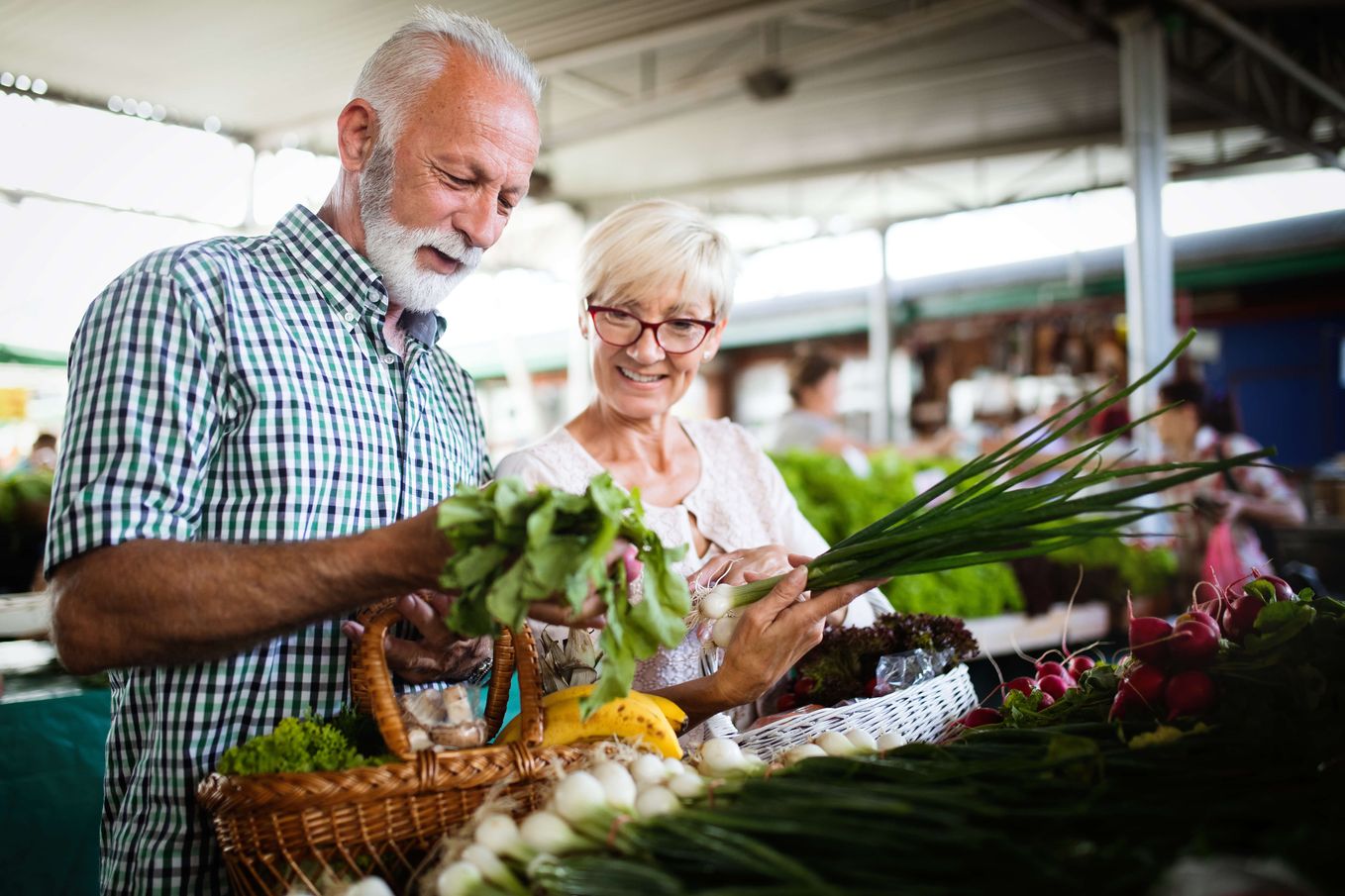 couple at fresh market