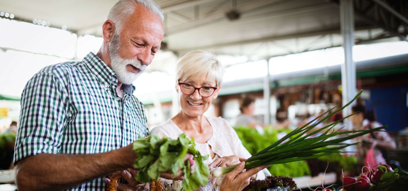 couple at fresh market