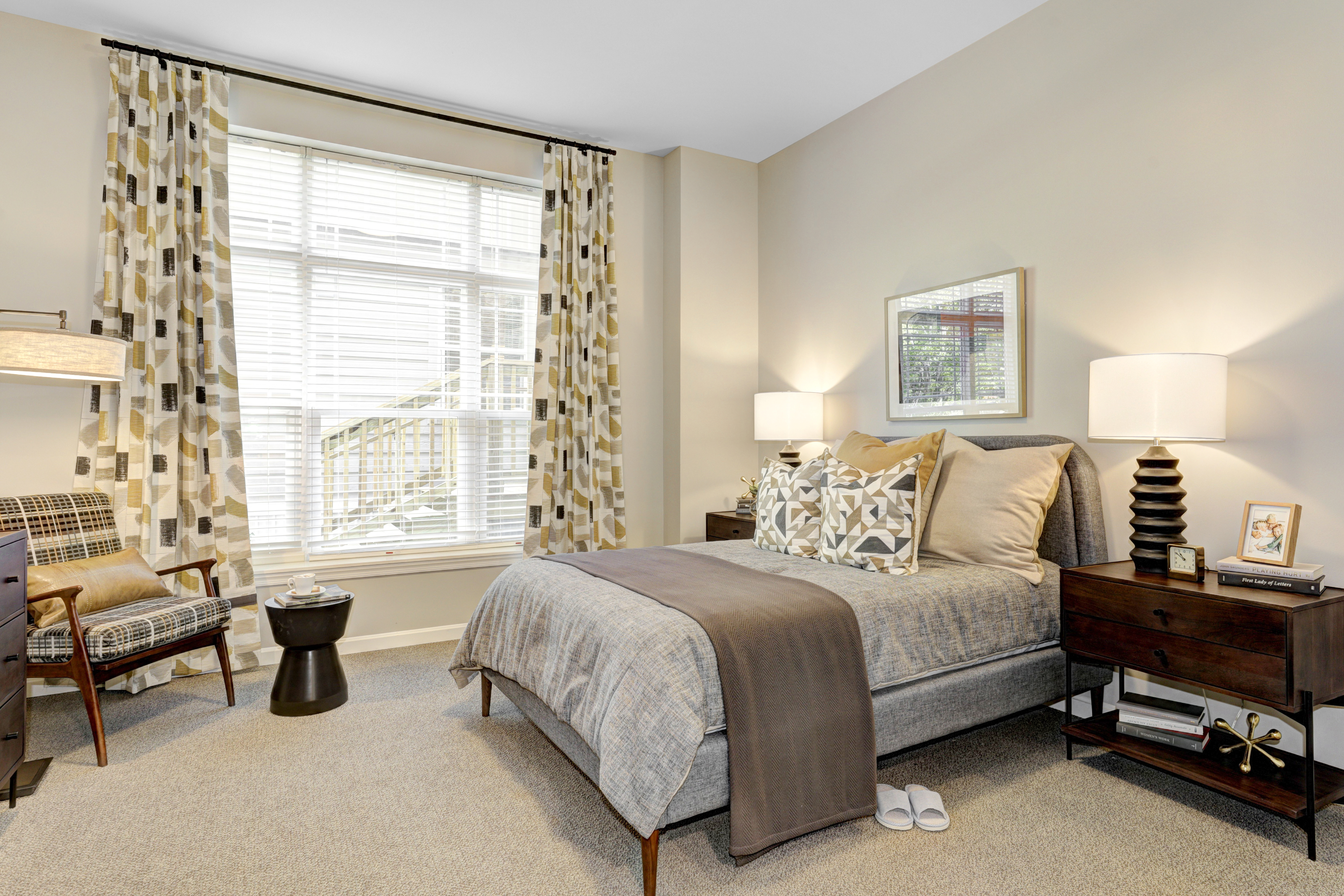 Suite Bedroom | Sunrise of Livingston