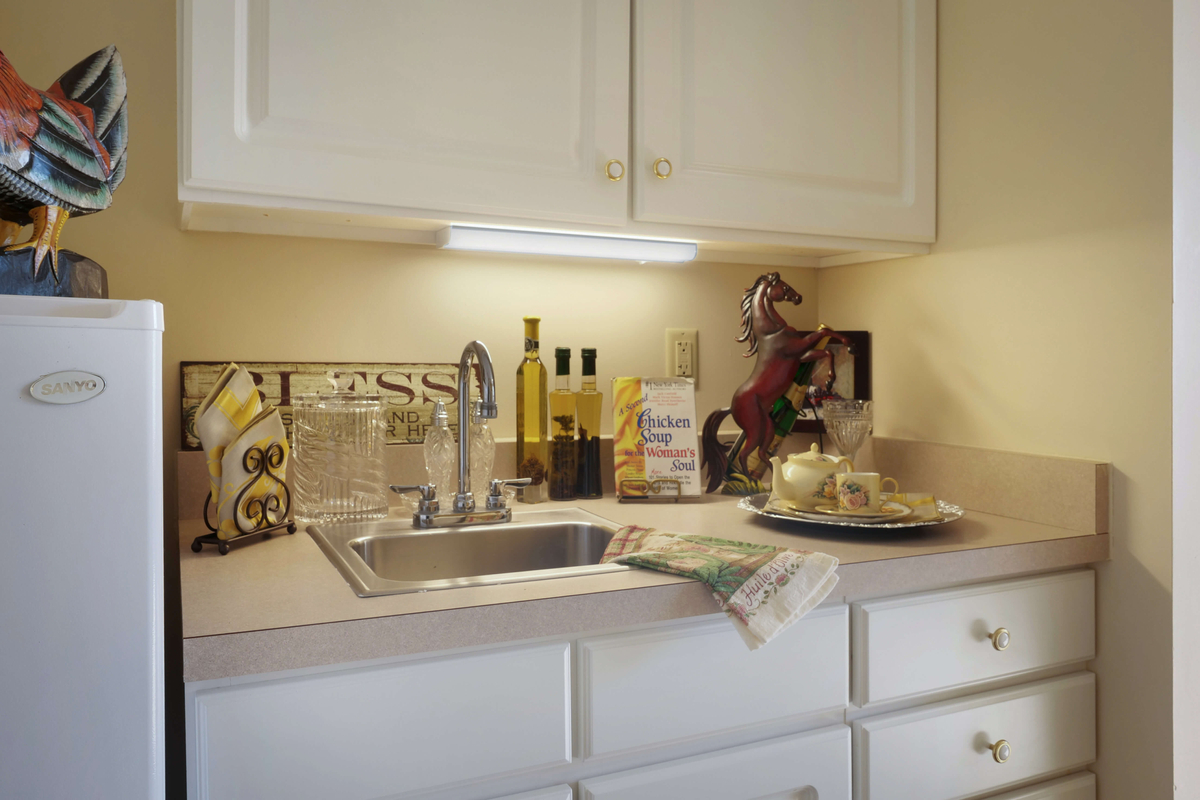 Model Kitchen | Sunrise of Edina