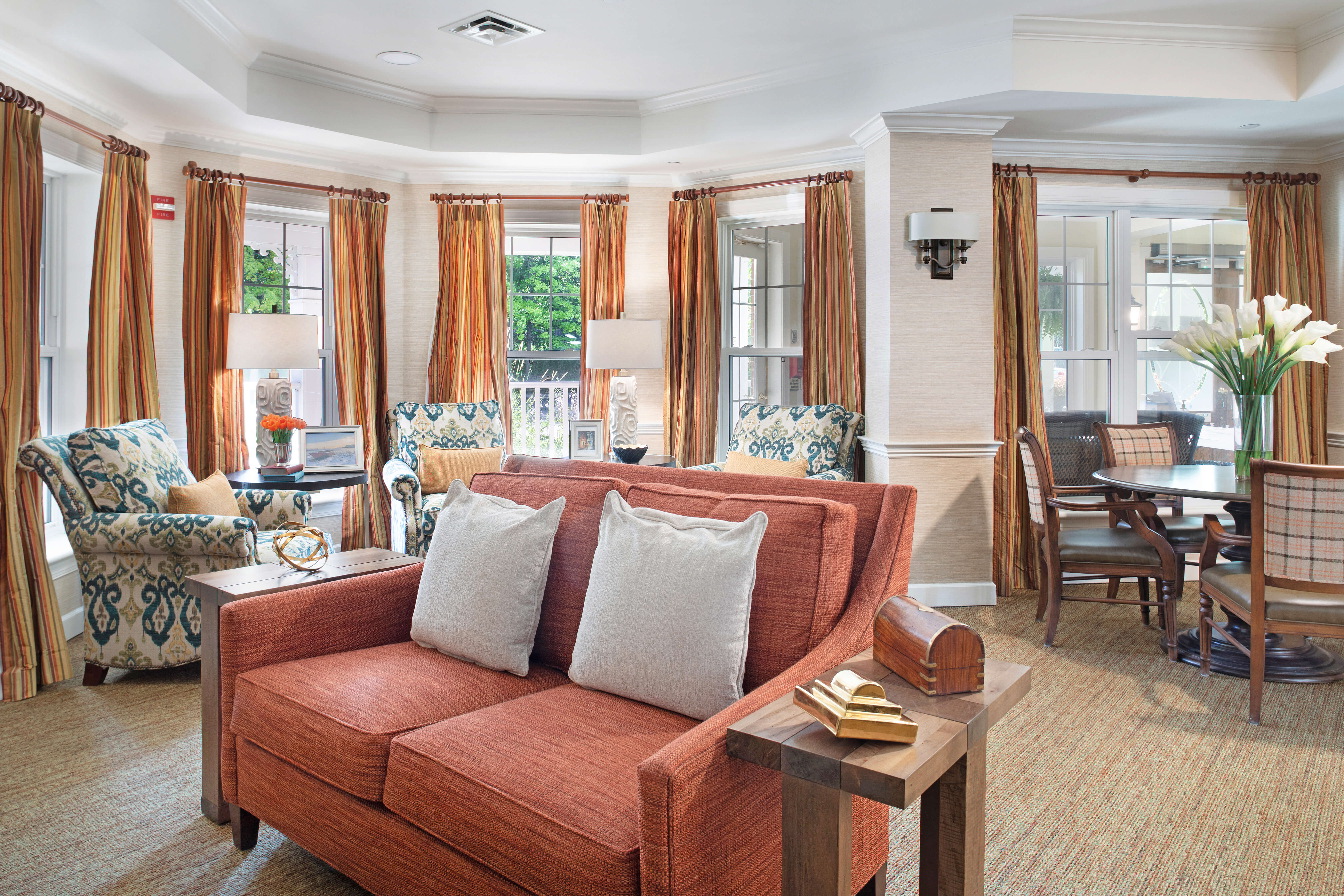 Sunrise of Mississauga | Living Room