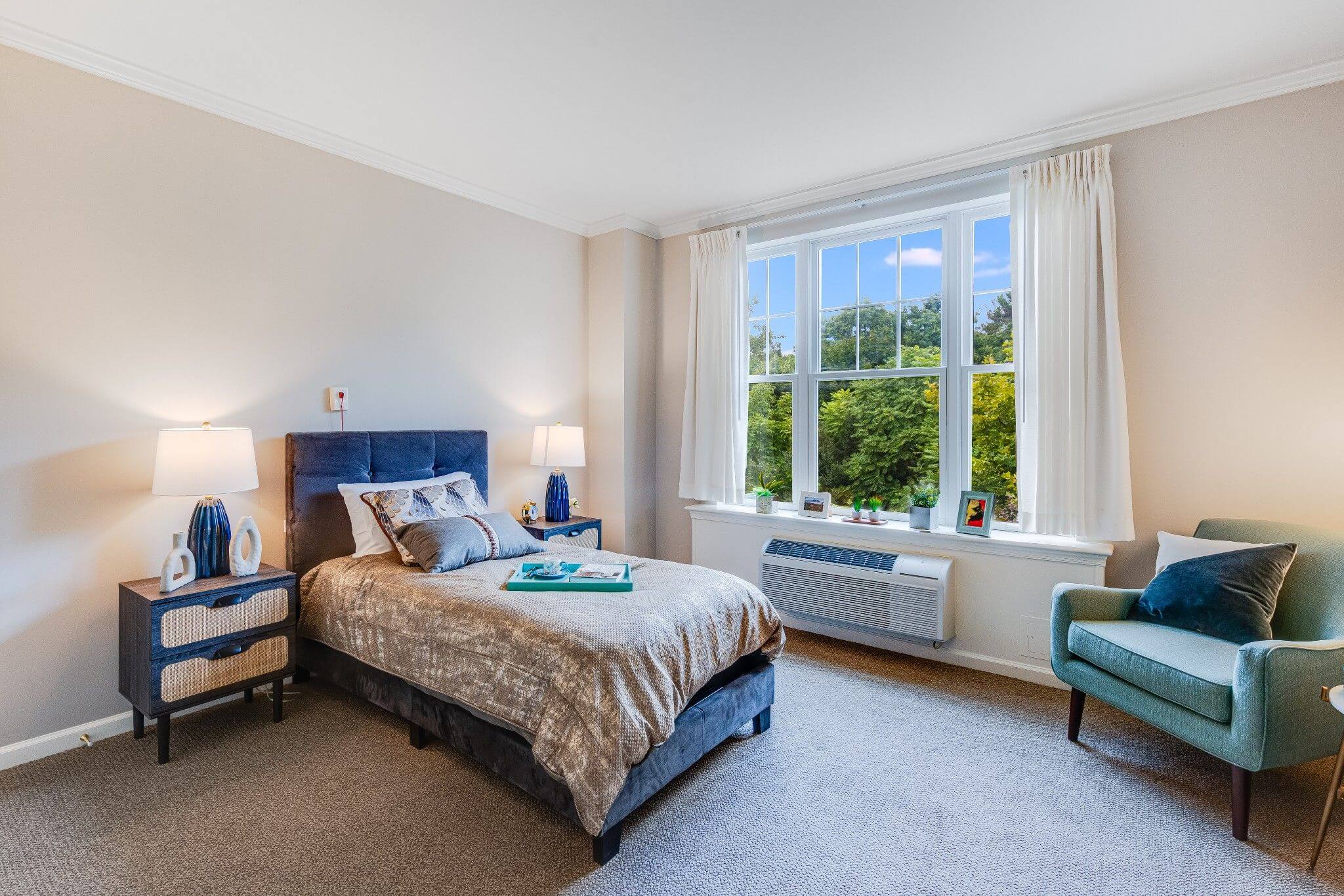 Sunrise of Burlington | Model Suite Bedroom