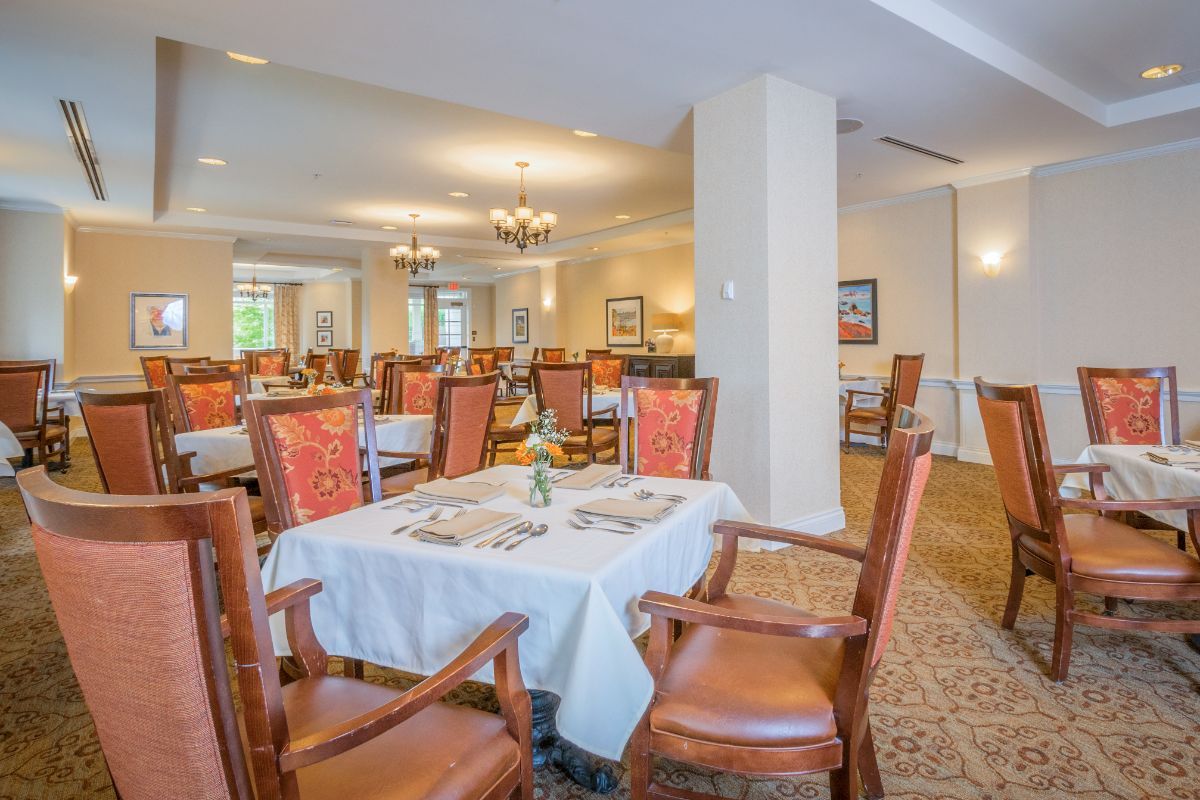 Dining Room, Sunrise of Victoria