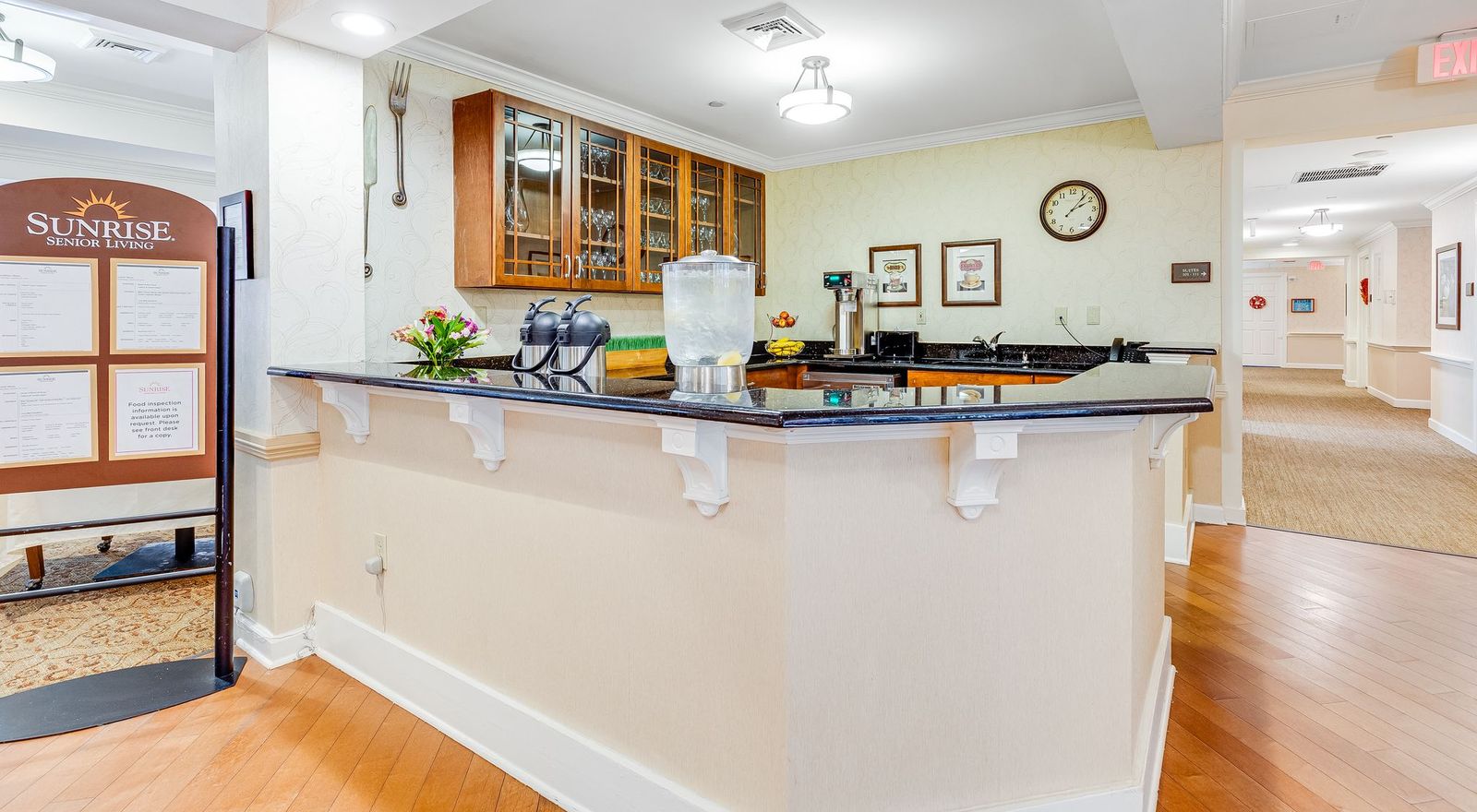 Assisted Senior Living in Lincroft, NJ Sunrise of Lincroft