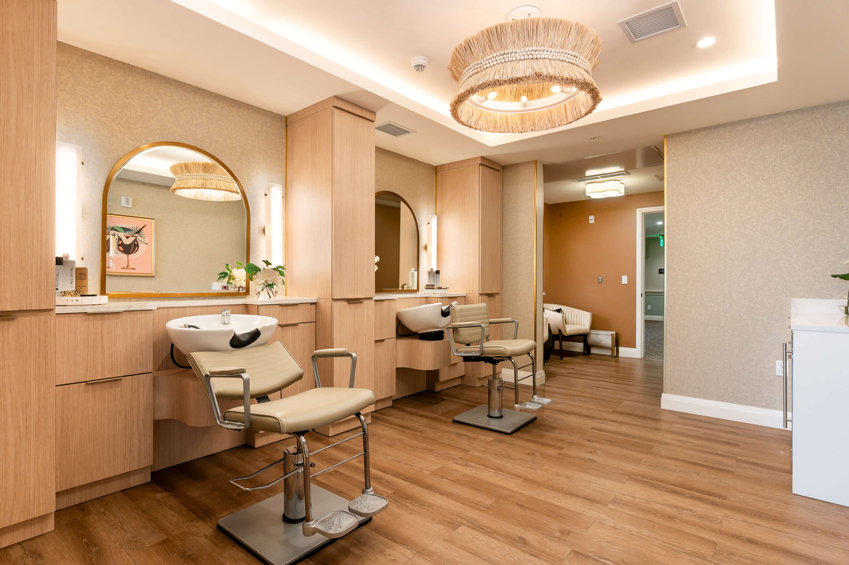 Salon | Sunrise of Coral Gables