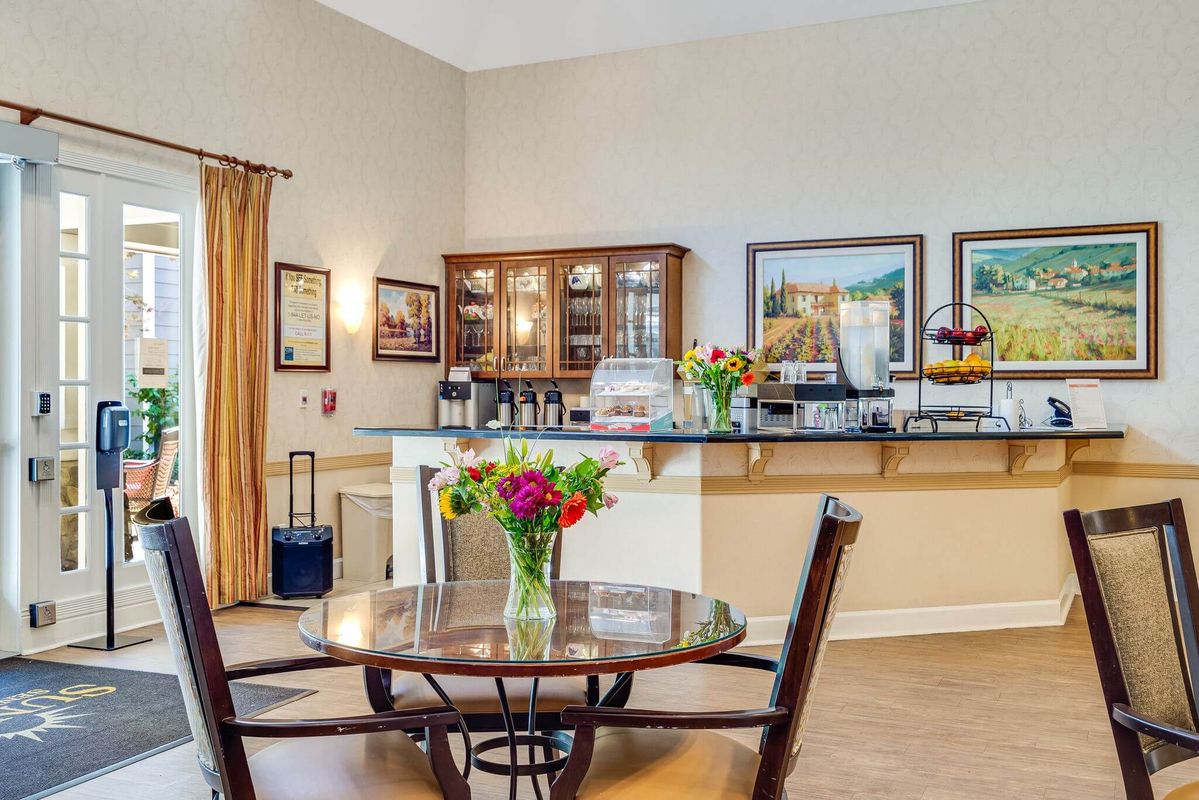 Sunrise of Danville | Dining Room